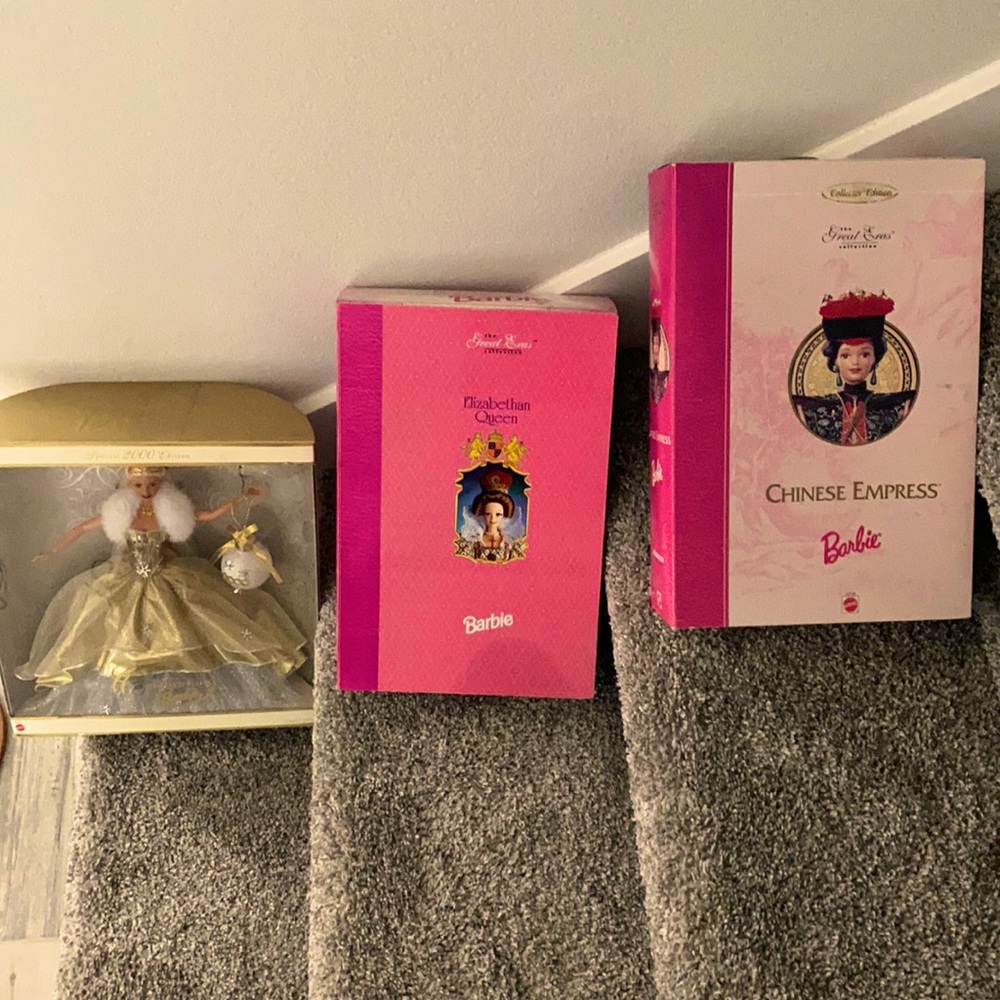 Lot of 3 NIB Collector Barbies